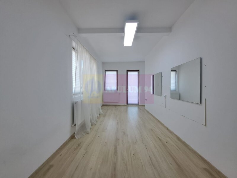 P+3 Timpuri Noi, 12 camere , ideal locuinta sau birouri
